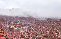 TopRq.com search results: Larung Gar Valley, Sêrtar County of Garzê, Tibet, Kham, China