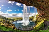 World & Travel: Iceland